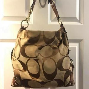 Coach Signature Hobo